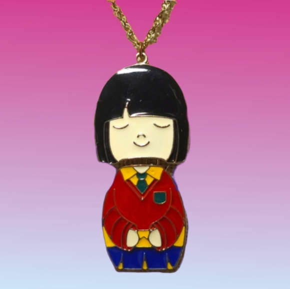 Beautiful Asian Girl Enamel NecklaceBeautiful Asian Girl Enamel Necklace - Picture 4 of 7